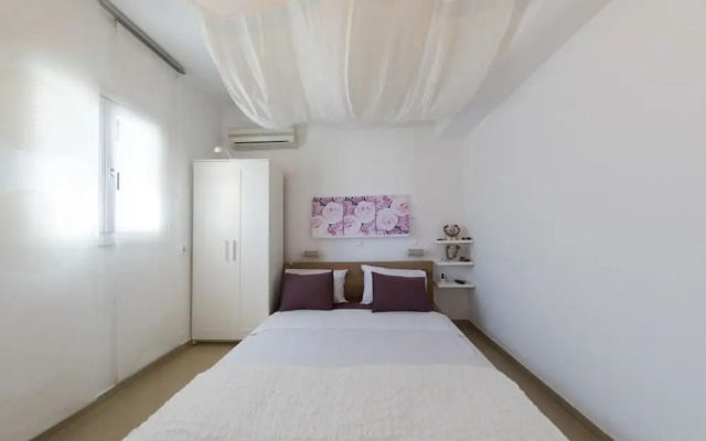 Uno Apartments