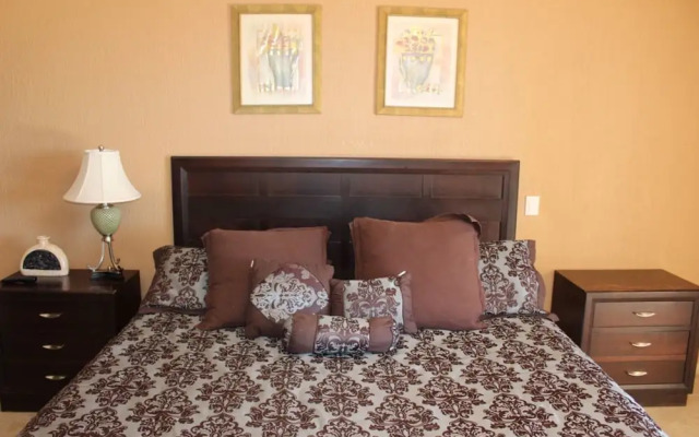 Sonoran Sky 2BR Upper 1007-v by Casago