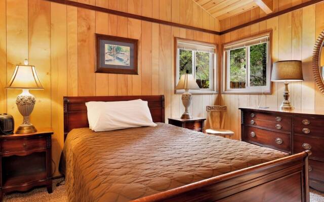 Cabin Idle Ours #933