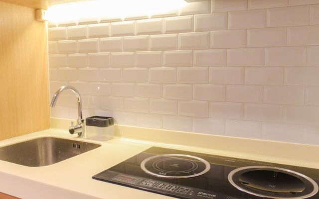 Cozy And Simply Studio Apartment Tree Park City Cikokol