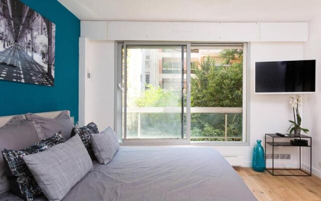 Appartement d'architect neuf proche Tour Eiffel P78