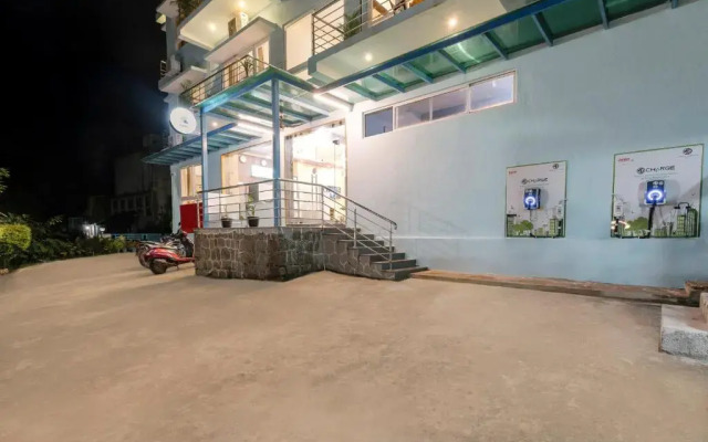 Treebo Sns Grand Inn