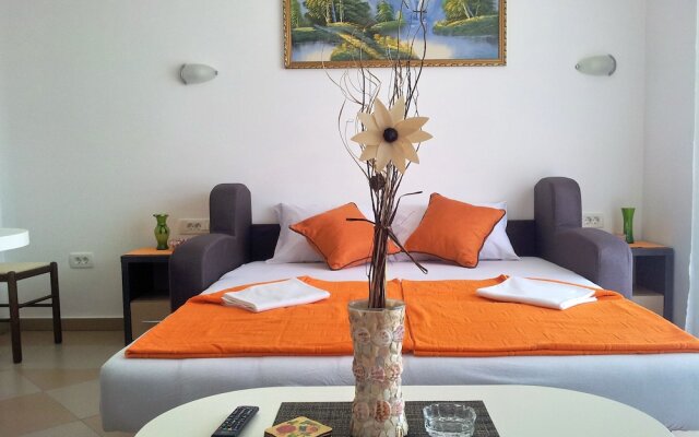 Apartments Ivanovic - One-bedroom Wiht Balcony