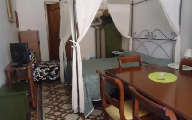 Domus Paola