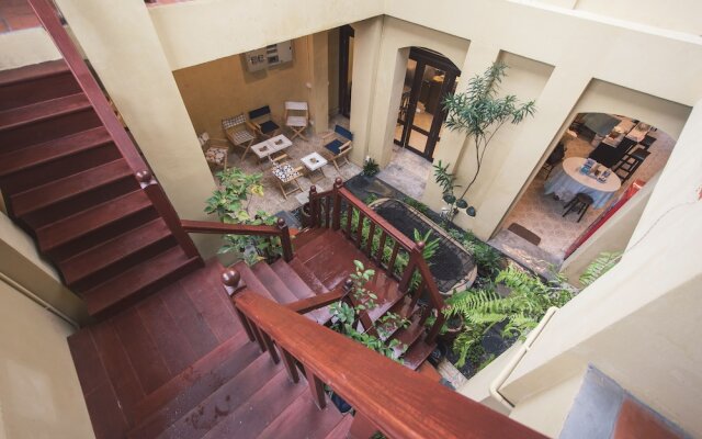 2Rooms Boutique House