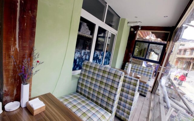 Siguniang Mountain Metok Light Inn