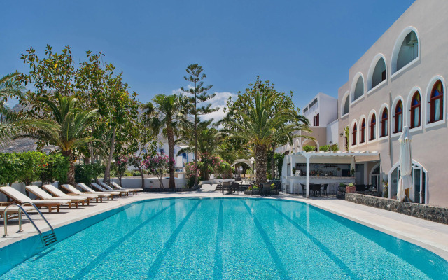 Hotel Makarios