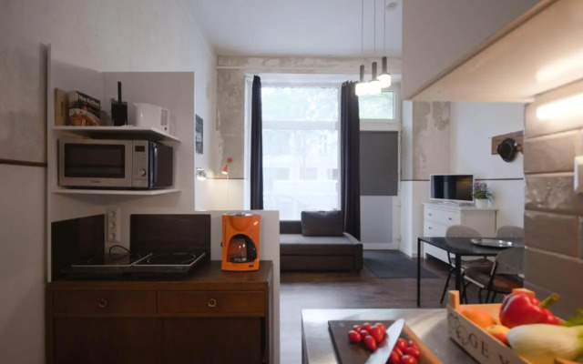 Altbauwohnung mit 3 Bädern (PB6)