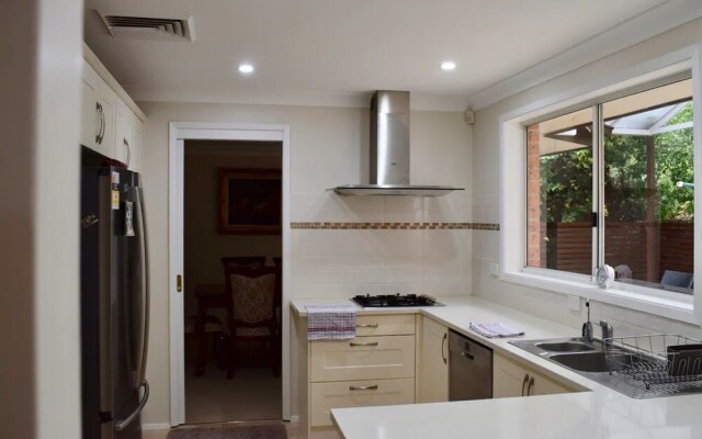 Idyllic & Spacious Family Home