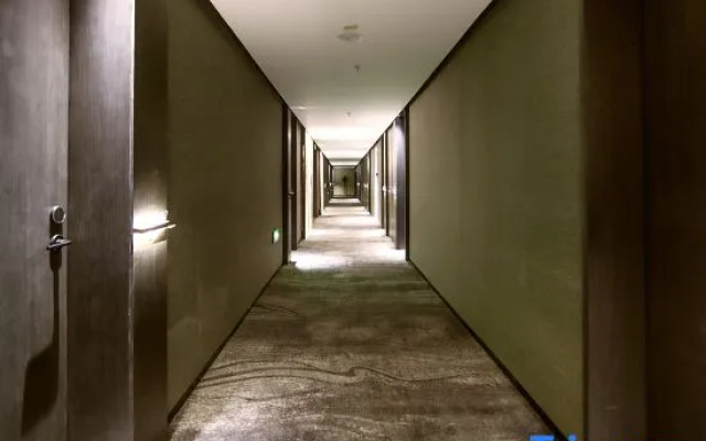 Yue Hotel (Pingxiang Autumn Harvest Plaza) - фото 3