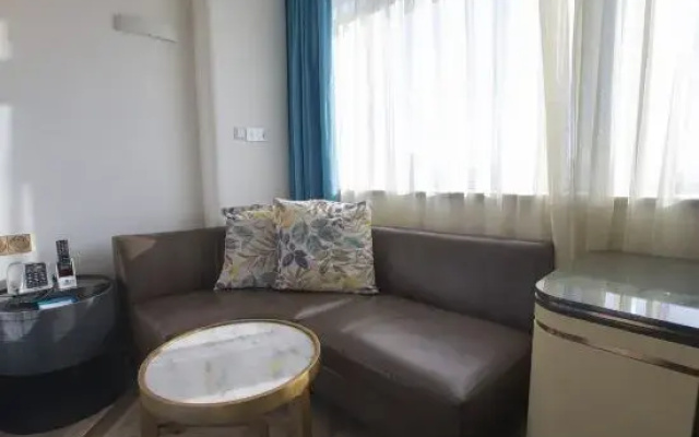 Relex Hotel