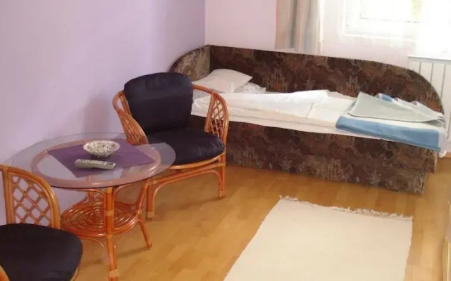 Hegyalja Vendégház