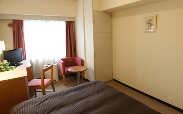 HOTEL LiVEMAX Yokohama Kannai