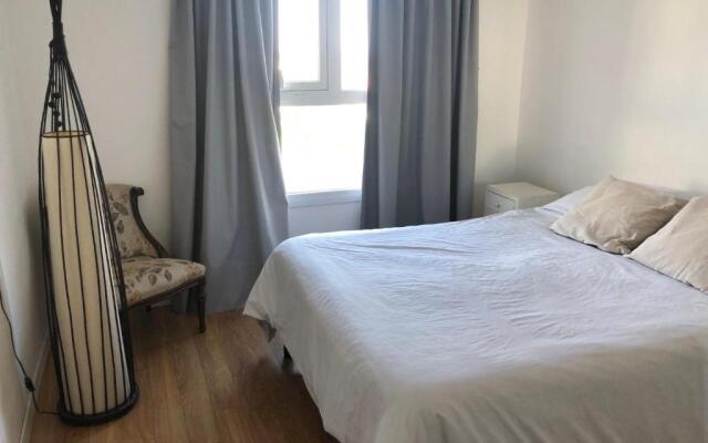 Departamento en Santa Fe, Capital. Con cochera y pileta