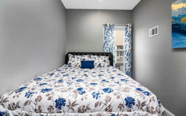 Cozy 1 bedroom Apartment Sleeps 4
