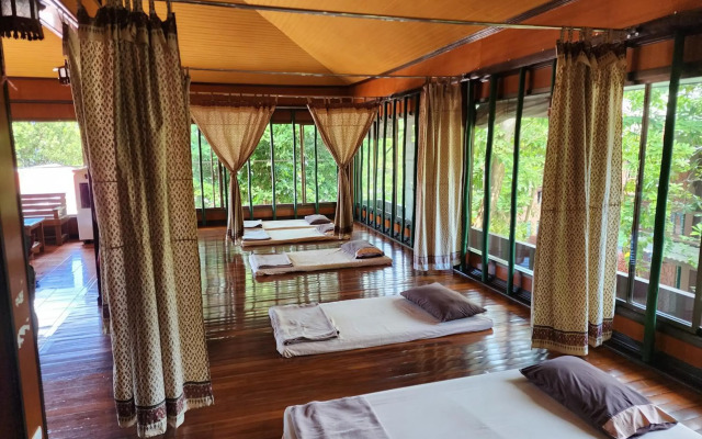 Coral Bungalows
