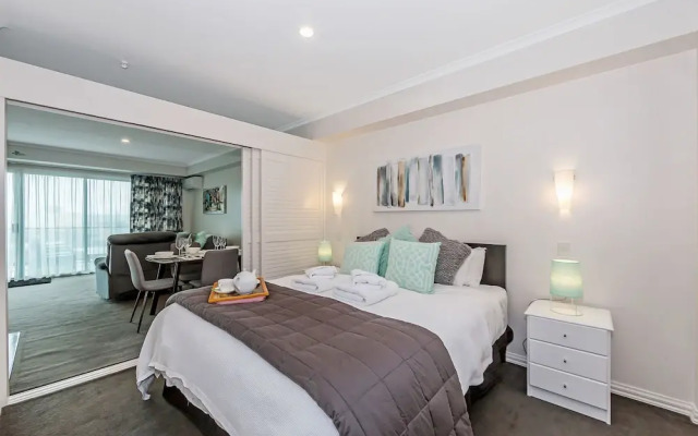 Princes Wharf - 1BR Comfortable Luxury