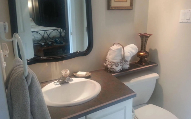 By the Sea BnB Sidney BC