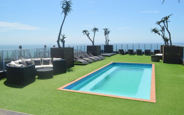 Desroches Hotel