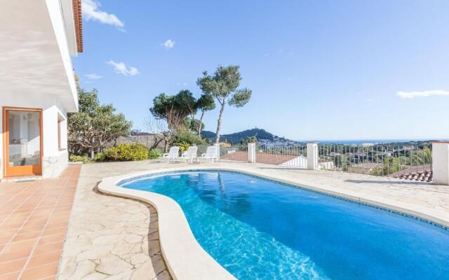 Villa Crespo
