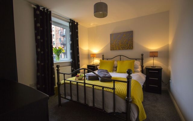 This fantastic 3 bed ground floor apartment has private parking too!