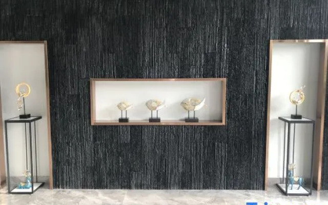 Super 8 Hotel (Sanya Bay Jixiang Street)