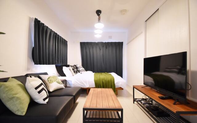 SHIGUWA ONNA Mishuku Onna 1F