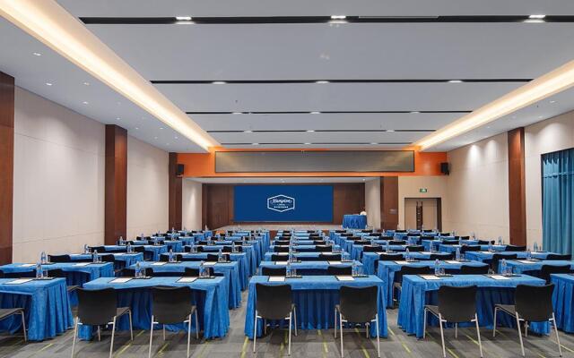 Hampton by Hilton Lhasa Najin Road
