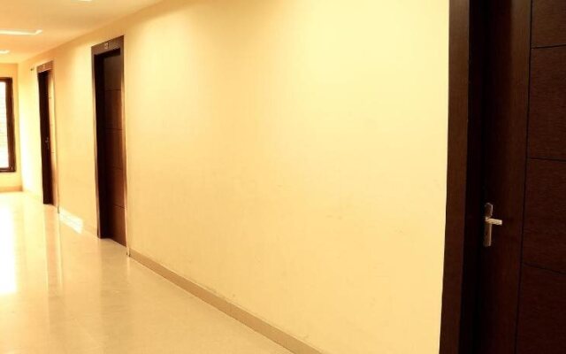 OYO Rooms Jatin Das Park Metro Station