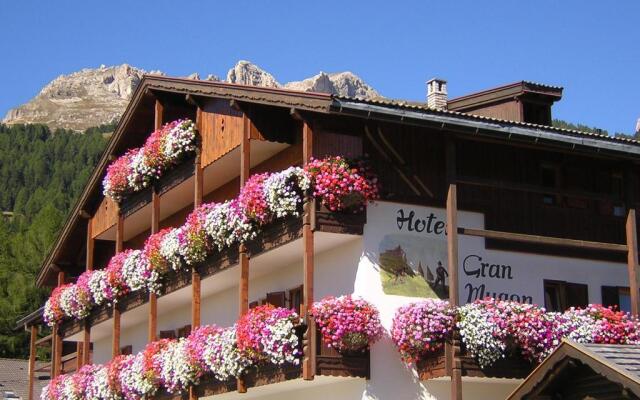 Hotel Gran Mugon