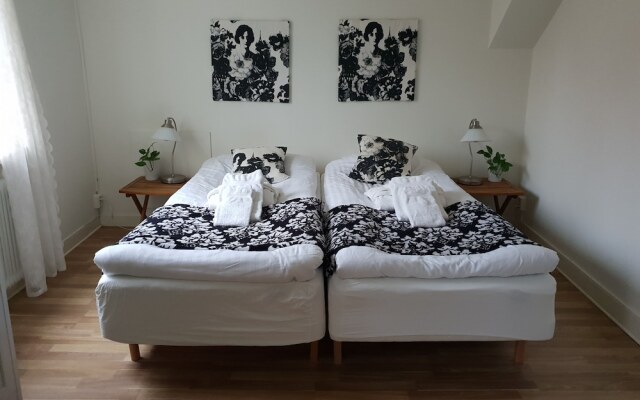 Vita Huset Hotell B&B Sölvesborg