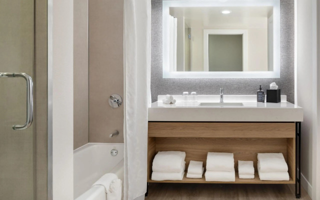 Sheraton Stonebriar Hotel