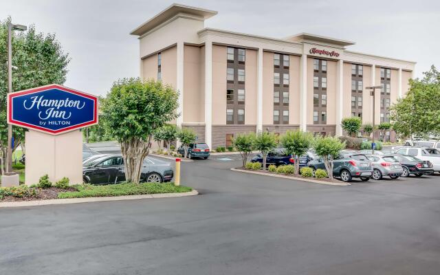 Hampton Inn Bellevue / Nashville-I-40 West