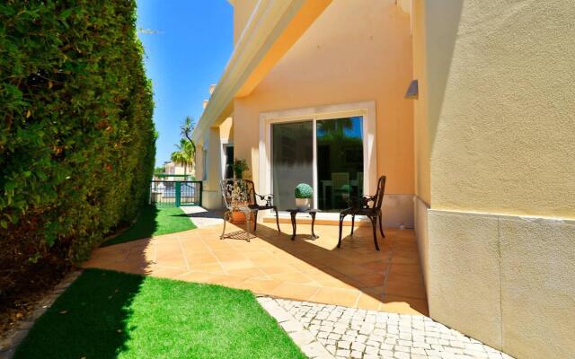 Villa Pardo (V050) in Almancil