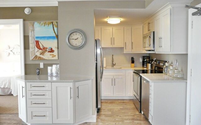 Admiralty House 603 South