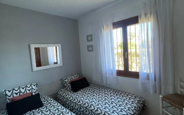 Apartamento Urb Oasis Park II Denia, las Marinas