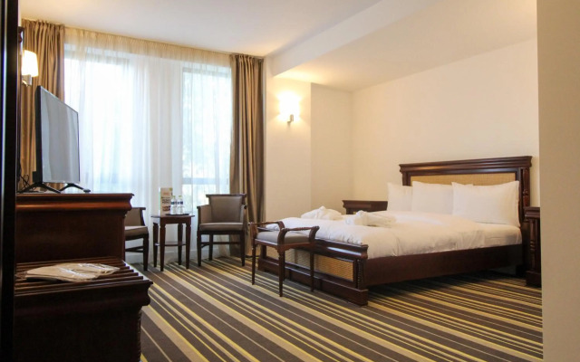Hotel Avenue