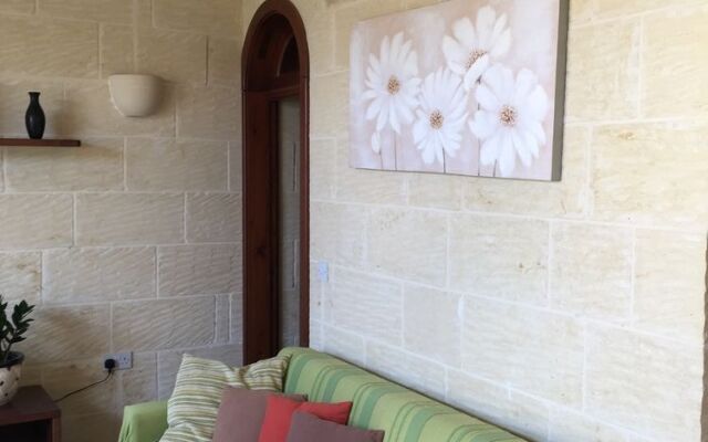 Qronfla Farmhouse B&B