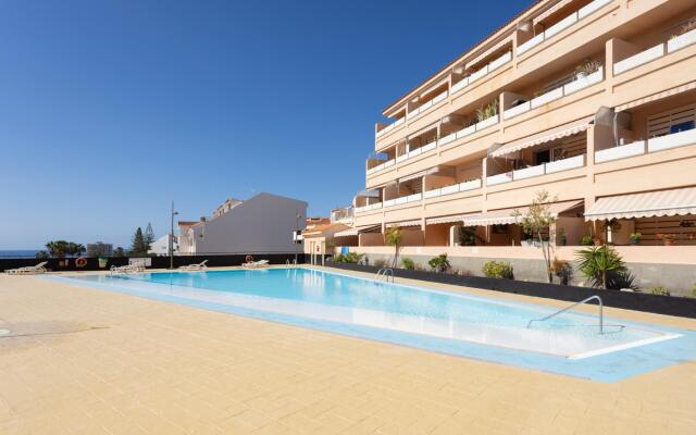 Home2Book Los Cristianos, Pool & Beach