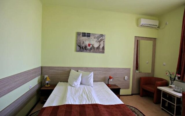 Pension Varadia