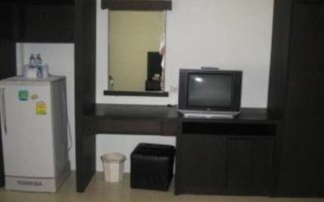 Orm Thong Apartments