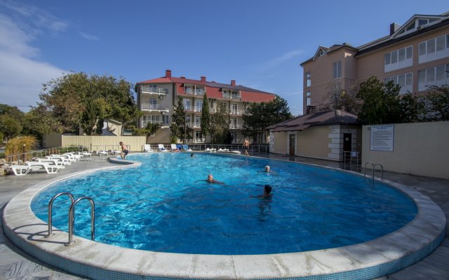 Camelia-Kafa Hotel