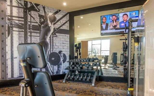 FRONTDESK 5755 Hermann Park Apts Downtown Houston