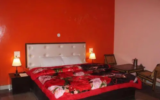 Annie Hotel & Restaurant