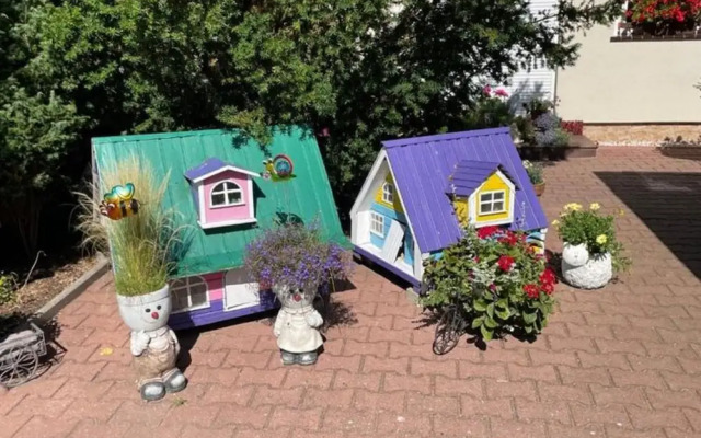 Comfortable Holiday Homes, Close to the sea