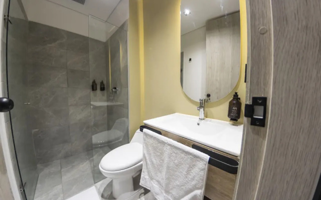 Sonata 44 Hotel Laureles