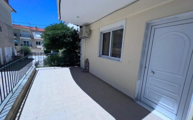 Family Apartment in Kalithea