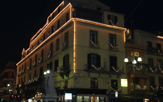 Piazza Tasso B&B Relais