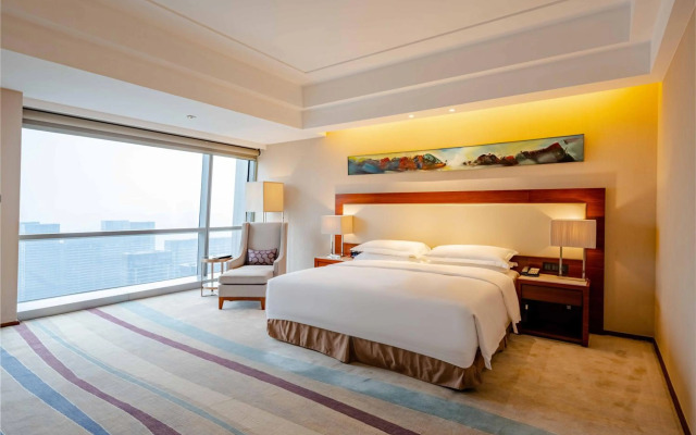 Crowne Plaza Wuxi Taihu by IHG
