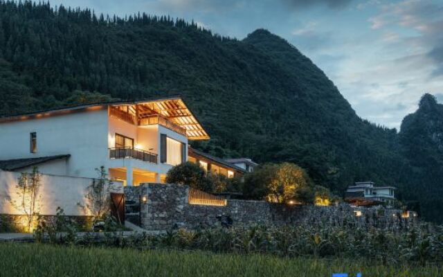 Yifangxi Hot Spring Hotel (Xianahei Branch, Wanfenglin Scenic Area)